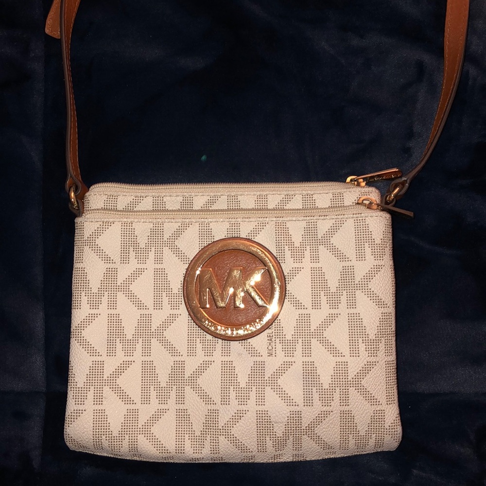 Michael Kors Crossbody Bag